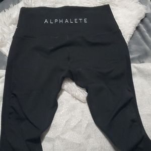 Alphalete aero leggings